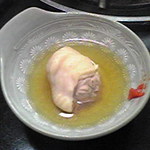 水たき 長野 - 鶏肉一つ取り出してみました