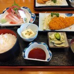 さかなやさん - Ｃランチ　刺身とマグロカツ　1500円税込