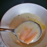 ガニュ・パン - 