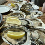 魚とワインはなたれThe Fishand Oysters - 