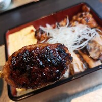 炭焼きうなぎ・かしわ 登河 - 