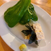 カルネジーオ イースト - 