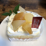 ファウンドリー - No.3の桃のショートケーキ ¥723