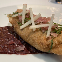 メイ - 鰻、赤足海老のブリック巻き、ブーダンノワール