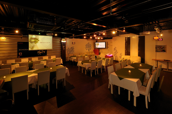 Free Style Bar Bugsy バグシー 西川緑道公園 バー 食べログ