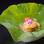 ラボンバンス環水公園 - じゅんさいウニ蓮の葉盛
