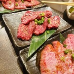 和牛炭火焼肉ビストロ 飛び牛 - 