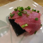 だんじり - 中トロ寿司海苔とともに