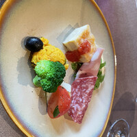 スミレオオサカ - 