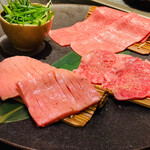 西麻布 焼肉 X - 