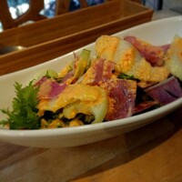 piccole lampare & rooftop Sky Bar - 気まぐれサラダ680円 202107
