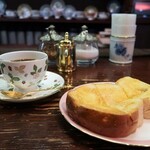Hata Kohi Ten - レンドコーヒー＆バタートースト