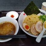 イップウドウ ラーメンエクスプレス - 太つけ麺（大盛り・１１００円）