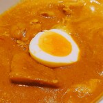 カレー＆カレーパン 天馬 - そんなにサラサラでなく、まーまー具もある。