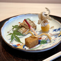 赤坂 渡なべ - 太刀魚の炭火焼き・鱧骨煎餅・揚げ薩摩芋