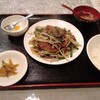 Honkon Yatai - レバニラ炒め定食（ご飯半分）