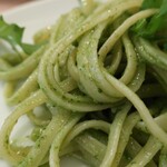 Felicita Pizzeria Trattoria - ルッコラのジェノベーゼソース・リングイネ