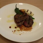 Felicita Pizzeria Trattoria - NZ産牛サーロインのグリル・マディラ酒ソース