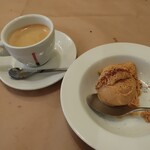 Felicita Pizzeria Trattoria - コーヒーと自家製ジェラート