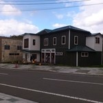 森のホール - 川湯温泉駅目の前です。