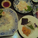 よしはら - 夜・カワハギ薄造りと肝、地うに（この日は北海ウニ）、カツオの造り