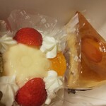 洋菓子の店 不二屋 - ババロア・スモモチーズケーキ