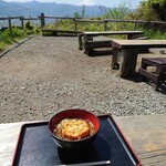 ほったらかし温泉 - 2021年4月　天ぷらそばと富士山 580円