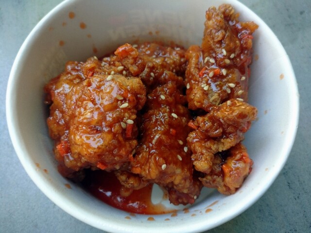 Nene Chicken 神戸モザイク店 ネネ チキン ハーバーランド 鳥料理 食べログ