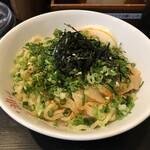 柿川亭 - 半熟卵とネギごま（どちらも＋１００円）をトッピング