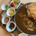 Cafe Dining Sera - 本日の気まぐれごはん/京都ぽーくのカツカレー