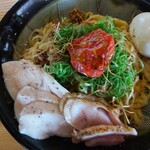 麺処 図鑑 - 特製地鶏鶏油の油そば(チャーシュー2種・玉子付き) 1300円