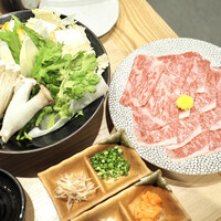和食 いぶり別邸 有楽町店 - 仙台牛A5黒毛和牛サーロインのしゃぶしゃぶ