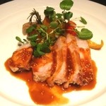 LUGALIS - 沖縄金華豚、やわらかい～♪♪