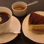 Nenufa - ランチセットの「コーヒー＋ケーキ」