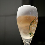 Yama  - 桃のクープ