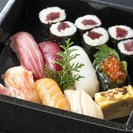 日本料理 花むら - 【お持ち帰り】にぎり寿司1人前