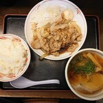 餃子の一番亭 - 2021年5月　大人の生姜焼き定食（ライス、ハーフラーメン定）　878+289円