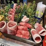 Gyuutoro Yaki Shabu Semmon Tenjuu Nimatsu Rokuzaemon - 