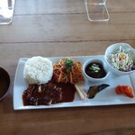 スモークハウス笑わず - 本日のワンプレートランチ　1,000円