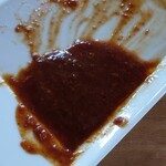 スモークハウス笑わず - 余ったデミグラスソースをお肉でかき集めてみた。
これを残してなるものかっ！