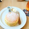 ハナミズキ カフェ - クラシックパンケーキ＆トリプルアイスティー