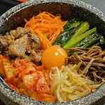 焼肉あらき - 石焼ビビンバ（880円税込）