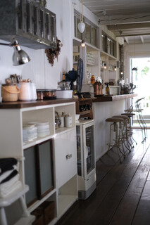 Sajilo Cafe Forest - オシャレなインテリア