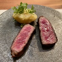 HAGI - 短角牛のサーロインの薪焼き