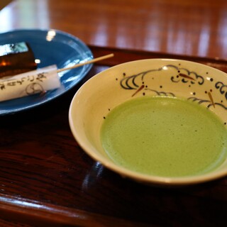 一保堂茶舗 喫茶室 嘉木_1