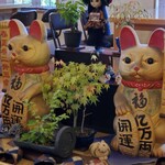 Shun ka shuu tou - 店内のあちこちにお人形が…(^_^;)