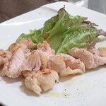 トリワイン ＰＩＫＯＳＨＨＨＵ - 鉄板やきとり はらみ