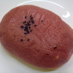 ニュージョイス 丸玉 - スイートポテトメロンパン　146円