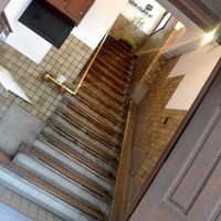 アクア オリビン - 店舗は二階にあります。