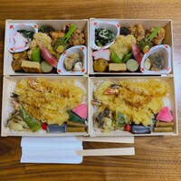 和匠 銀座松月 - ①車海老天重と彩り前菜弁当2916円×２個